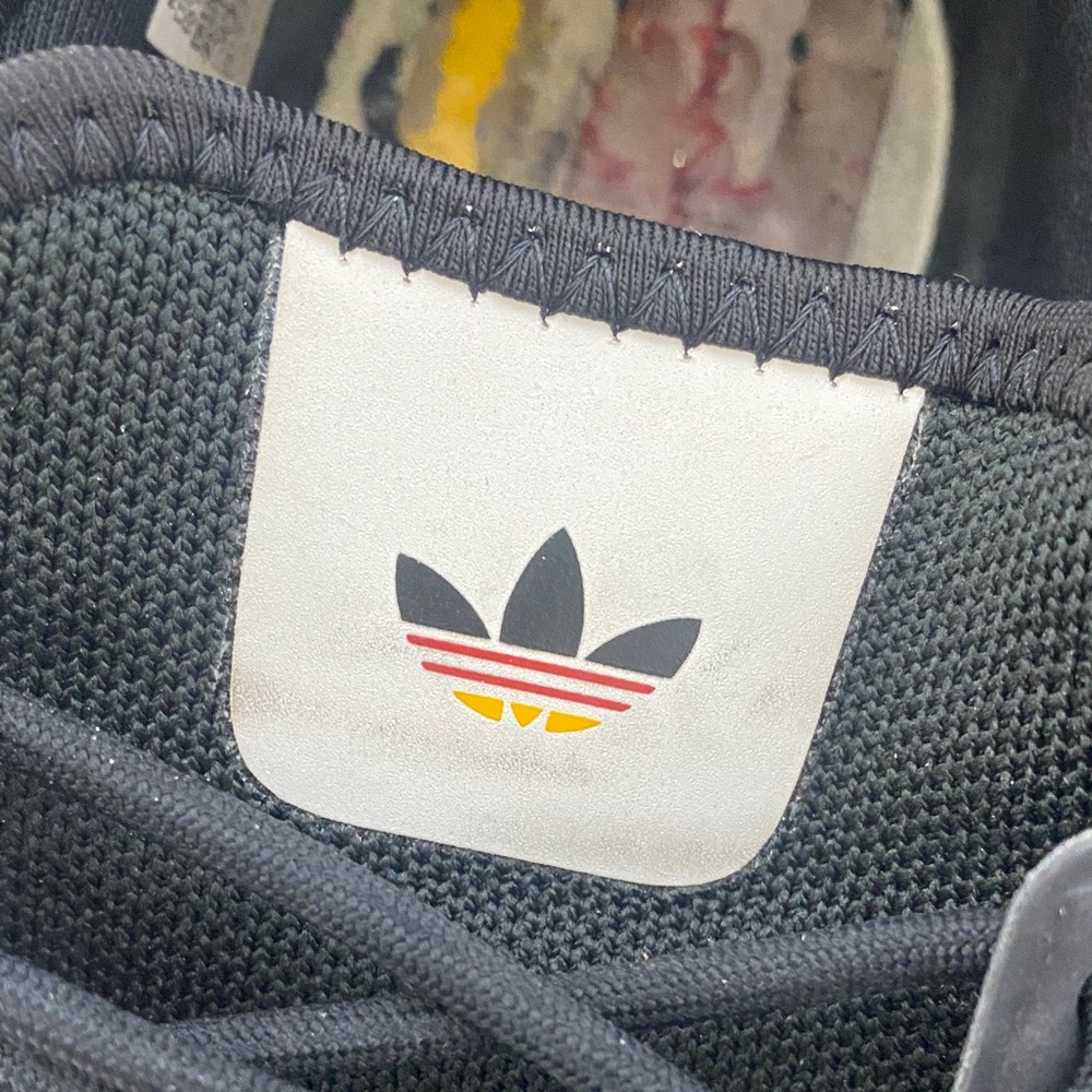 Adidas Men's NMD R1 Black Sneakers with Red Stripes - Picture 8 of 11